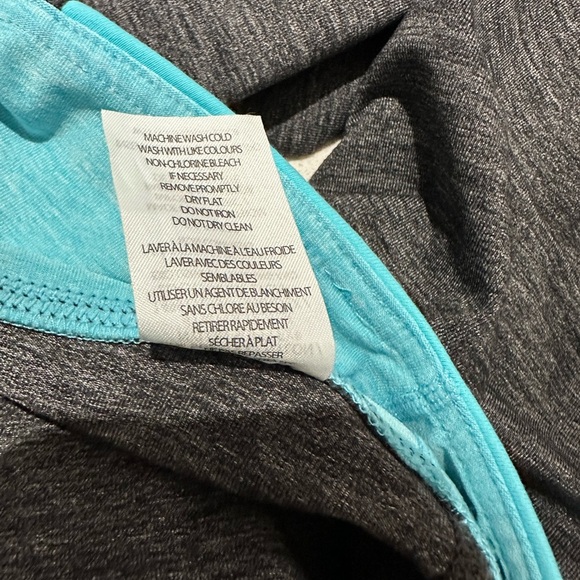 Tuff Athletics: Women’s Leggings- Size XL - Picture 7 of 7